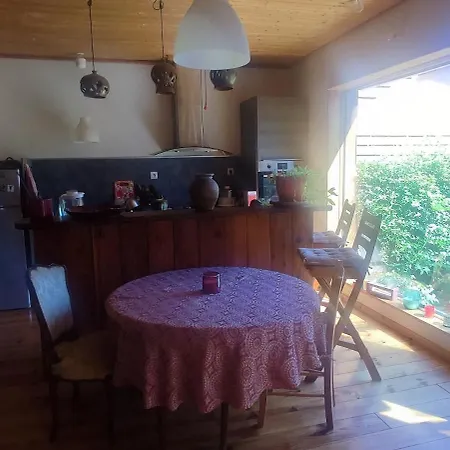 Maison En Bois Sur Pilotis Avec Jardin Saint-Étienne-du-Valdonnez