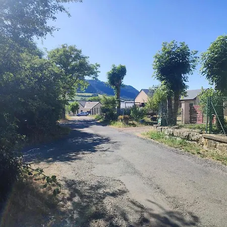 Σαλέ Maison En Bois Sur Pilotis Avec Jardin