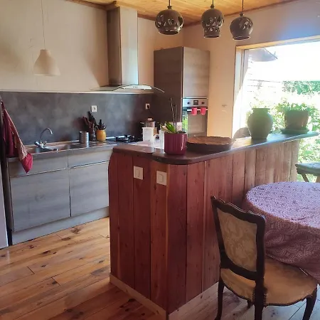 Maison En Bois Sur Pilotis Avec Jardin Chalet Saint-Étienne-du-Valdonnez