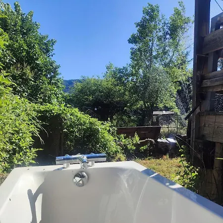 Maison En Bois Sur Pilotis Avec Jardin * Saint-Étienne-du-Valdonnez